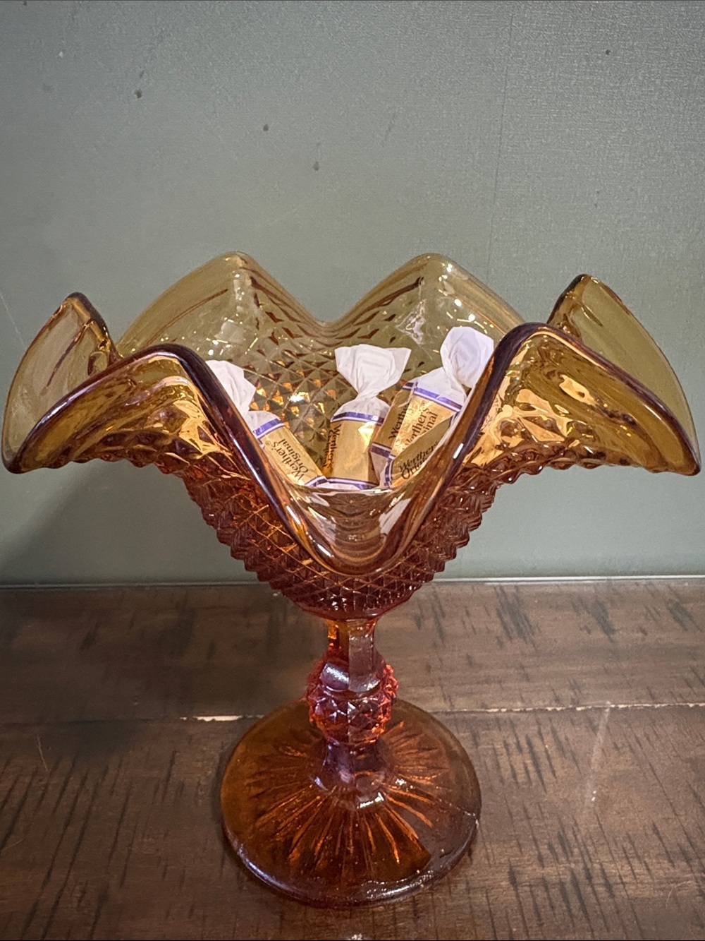 Vintage Indiana Amber diamond point compote/candy dish